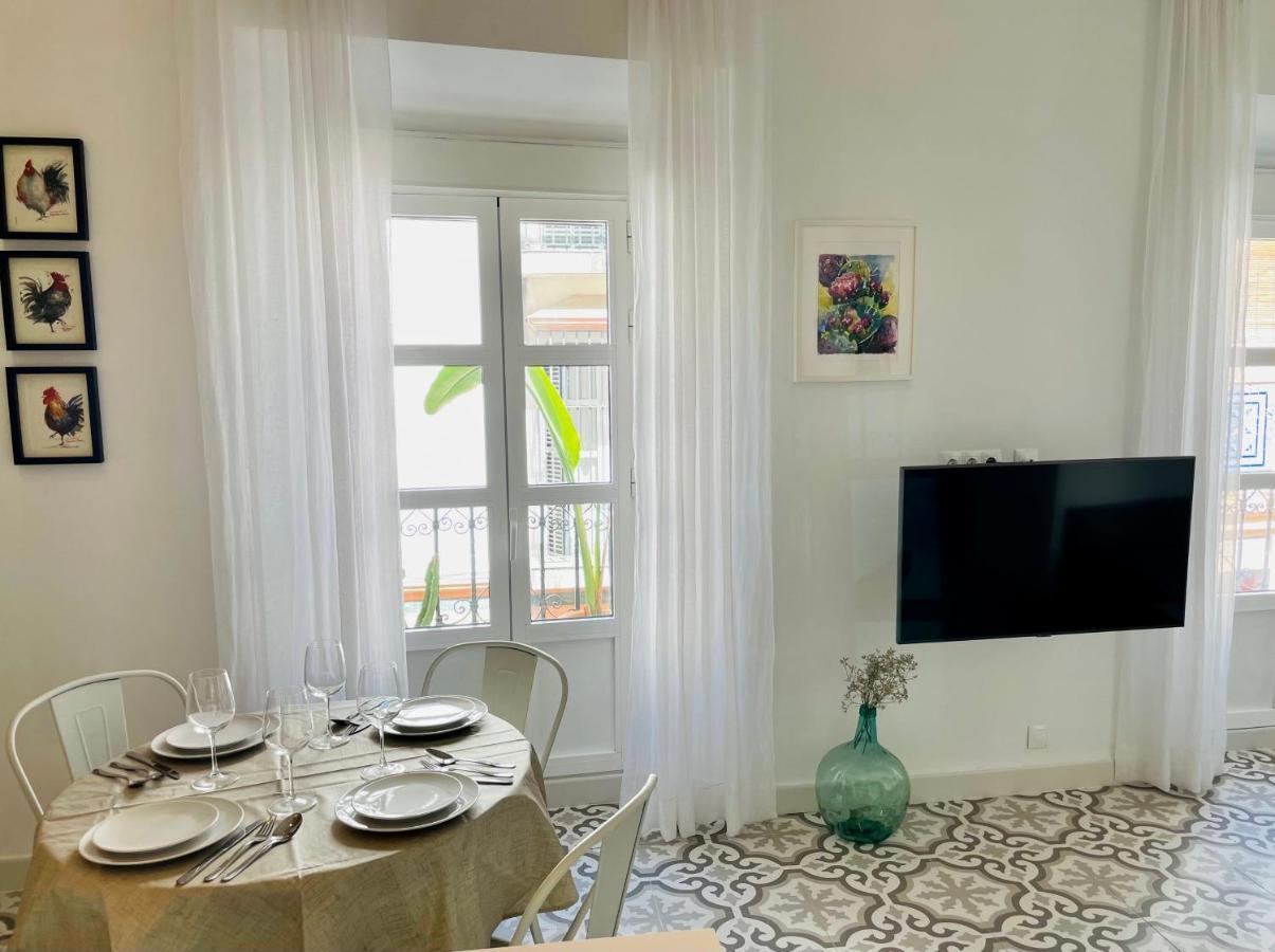 Modern Apartment In The City Centre, La Alameda เซบีญา ภายนอก รูปภาพ